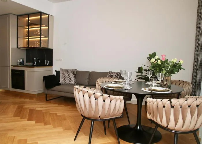 Apartment Ambassador