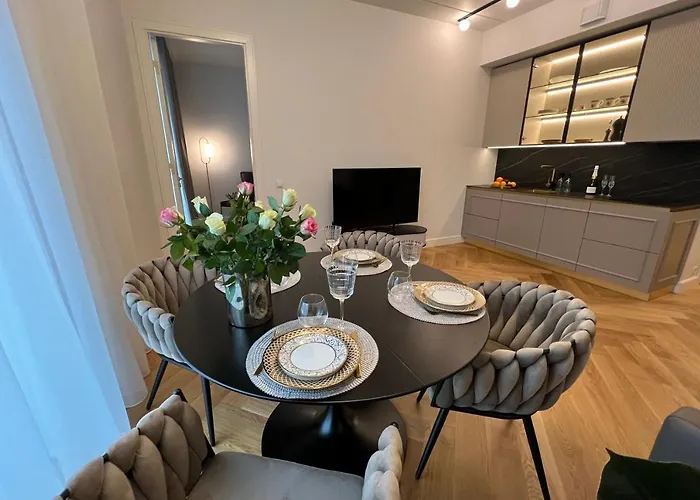 Apartment Ambassador *