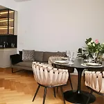 Apartment Ambassador